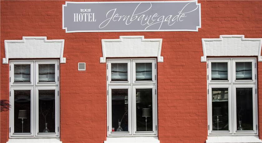 Hotel Jernbanegade Kibæk Екстериор снимка
