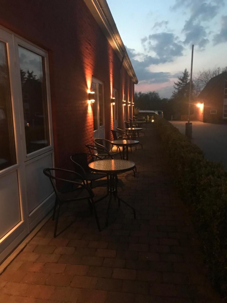 Hotel Jernbanegade Kibæk Екстериор снимка