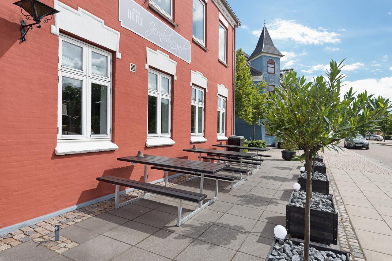 Hotel Jernbanegade Kibæk Екстериор снимка