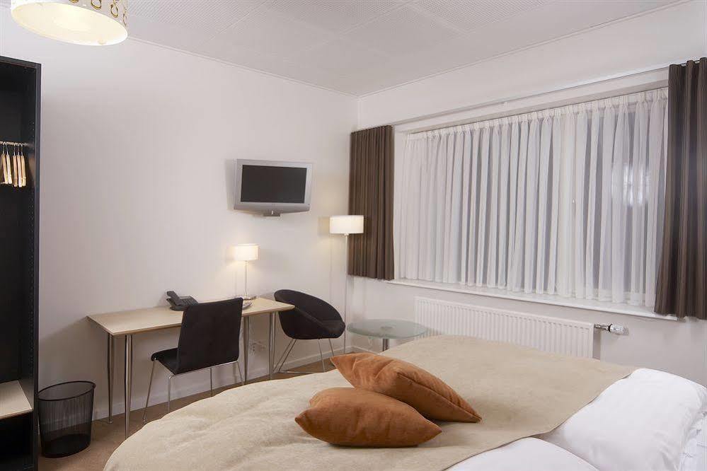 Hotel Jernbanegade Kibæk Екстериор снимка